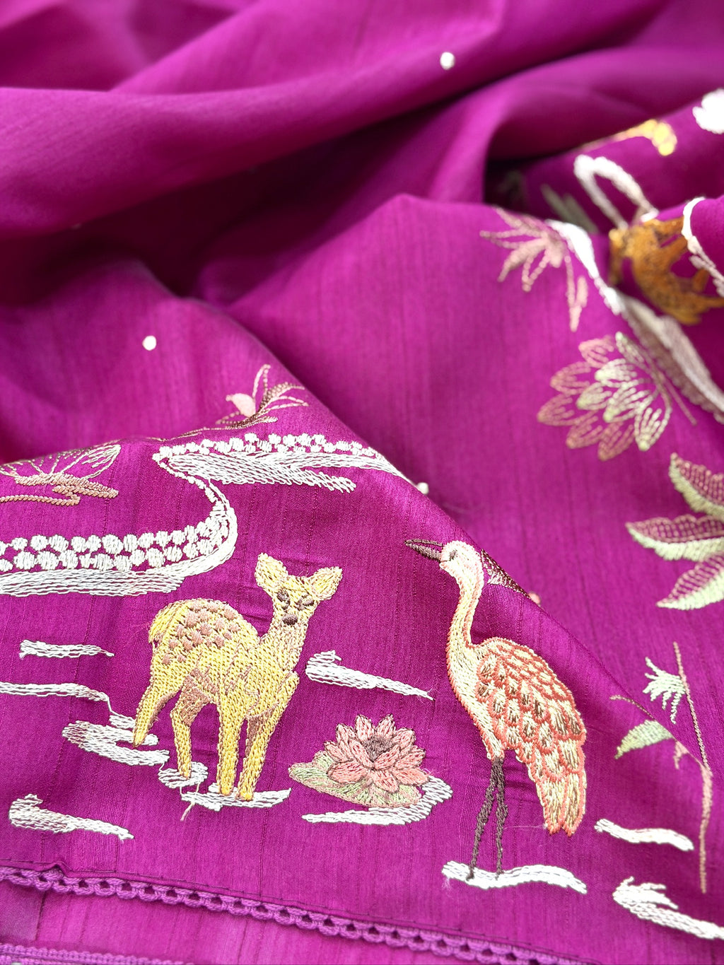 Rich Magenta Moonga Tussar Silk Saree with Tiger Motif Detailing