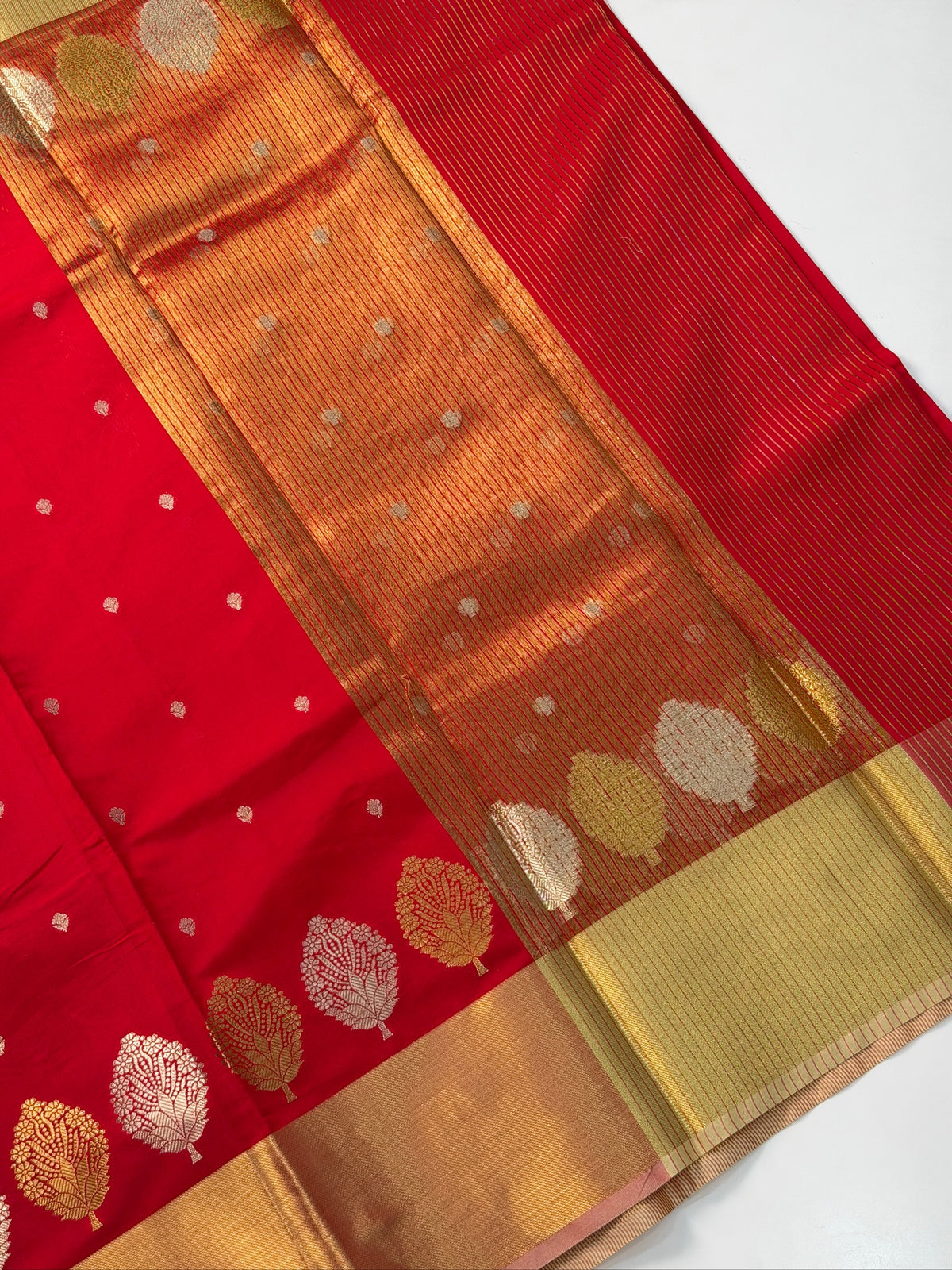 Scarlet Red Butter Soft Silk Saree with Fancy Tissue Blouse & Pallu