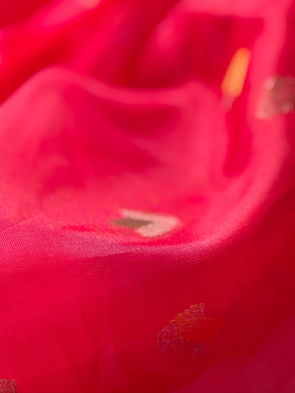 Ruby Red Organza Jamdani Meenkari Saree with Geometric Border Colour: Ruby Red